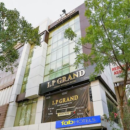 Fabhotel Grand Stay New Delhi Eksteriør bilde