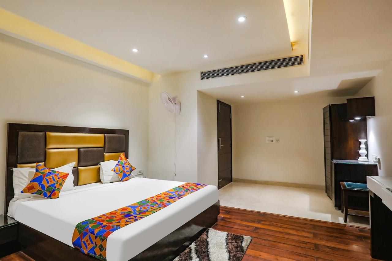Fabhotel Grand Stay New Delhi Eksteriør bilde