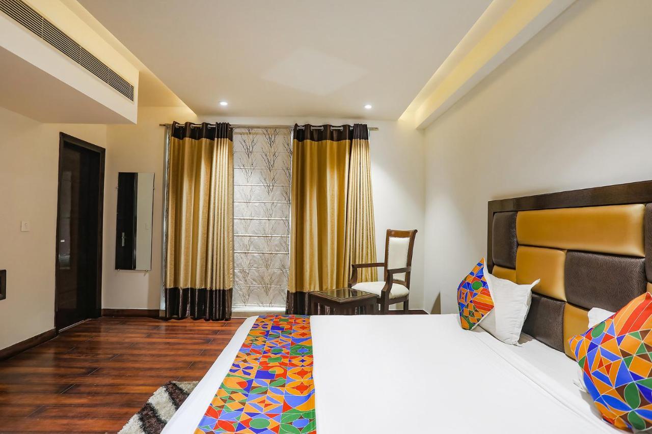 Fabhotel Grand Stay New Delhi Eksteriør bilde