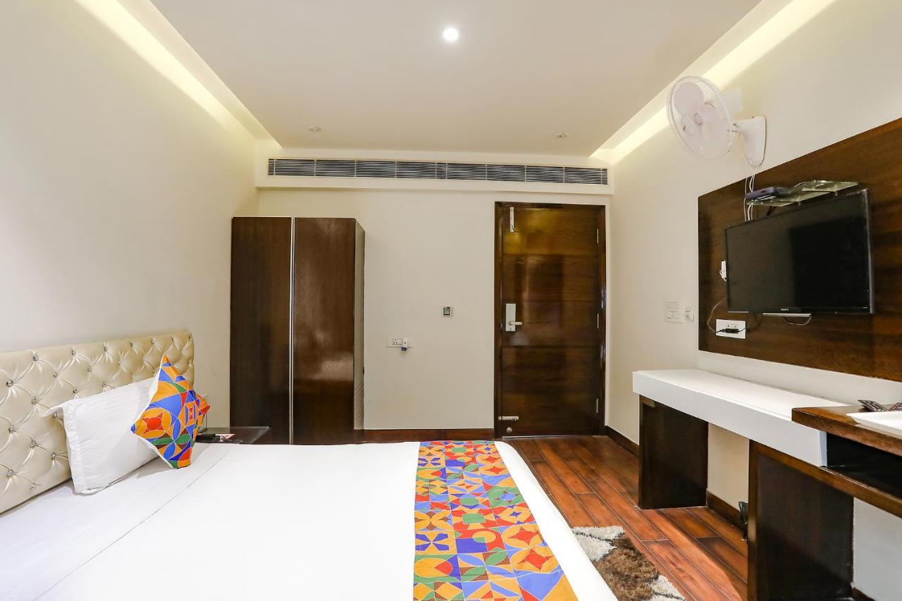 Fabhotel Grand Stay New Delhi Eksteriør bilde