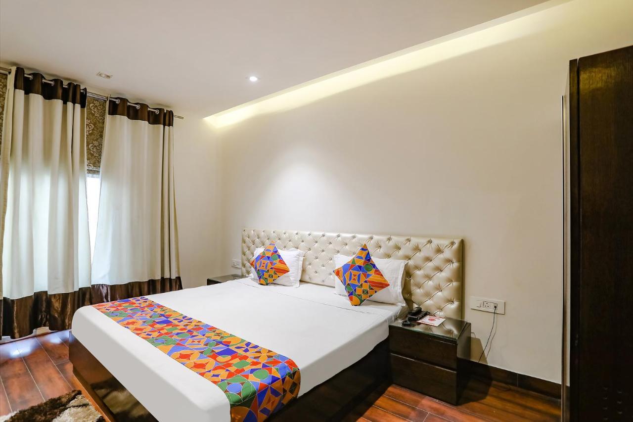 Fabhotel Grand Stay New Delhi Eksteriør bilde